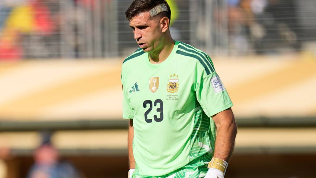 Emiliano Martinez spielt nach sechs Jahren bei Aston Villa neu für Chelsea