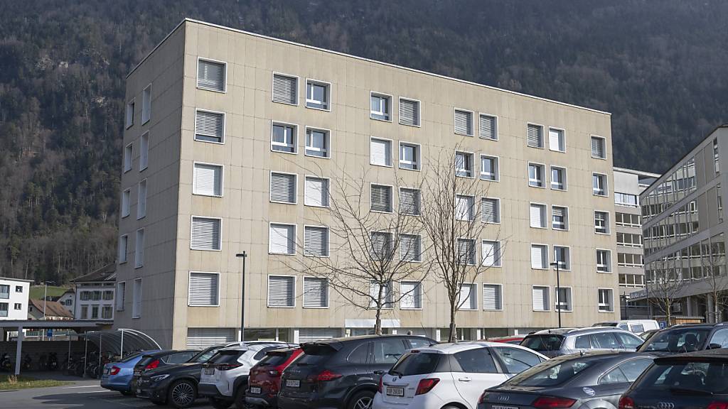 Das frühere Personalhaus des Kantonsspitals in Altdorf, das nun als Flüchtlingsunterkunft genutzt wird.