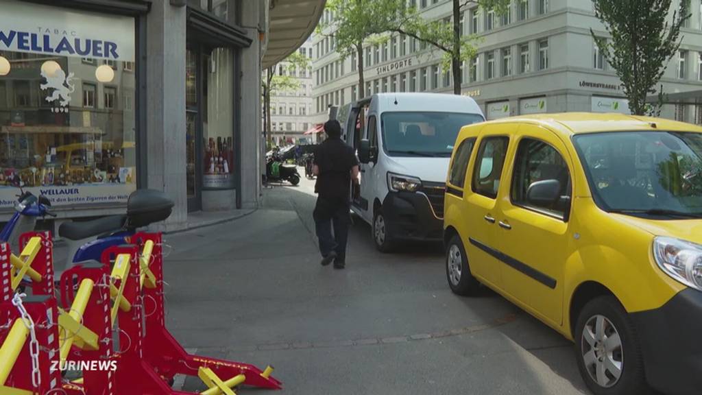 Schlag ins Gesicht von Gewerbe: Doch kein Trottoir-Parkieren in der Stadt Zürich