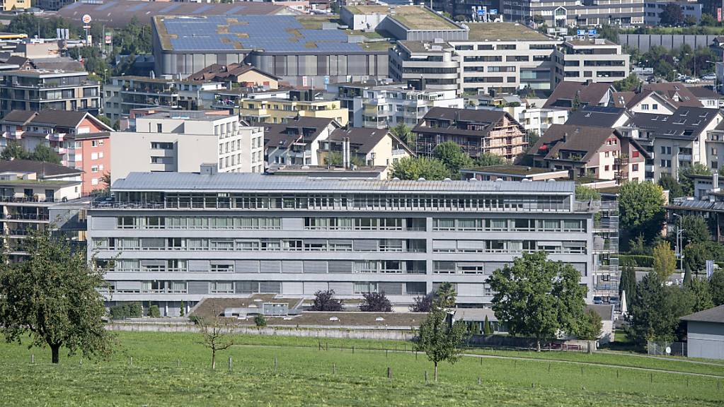 Das Spital Nidwalden will sich auf dem Arbeitsmarkt besser positionieren. (Archivaufnahme)