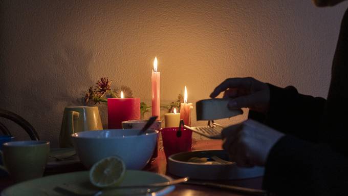 Nach Appell: Bernerinnen und Berner scheinen Strom zu sparen
