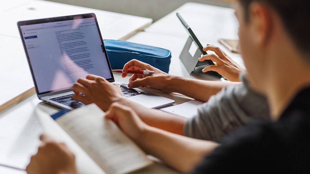 Der KI-Chatbot ChatGPT bewies in einer Studie Humor. (Archivbild)