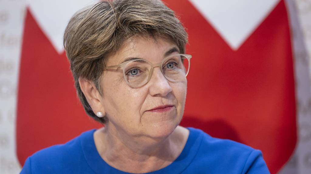 Olympischen Winterspielen in der Schweiz nicht abgeneigt: Verteidigungs- und Sportministerin Viola Amherd: (Archivbild)