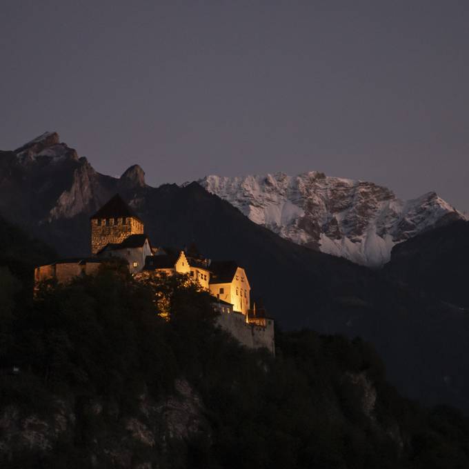 Liechtenstein hebt Versammlungsverbot auf