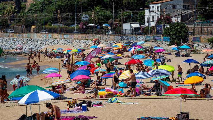 Neue Risikoländer: Auch Spanien-Reisende müssen ab Samstag in Quarantäne - Schweiz - Aargauer ...