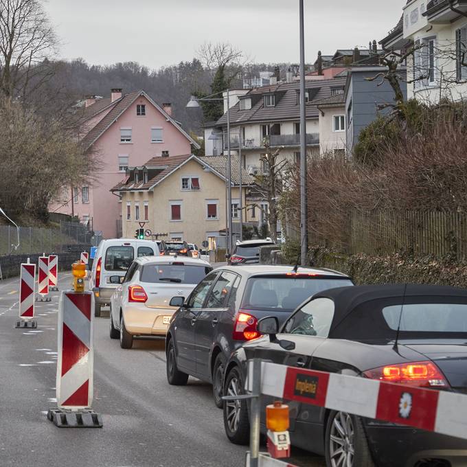 Stadt Baden: Verkehr an der Schartenstrasse soll wieder flüssiger laufen