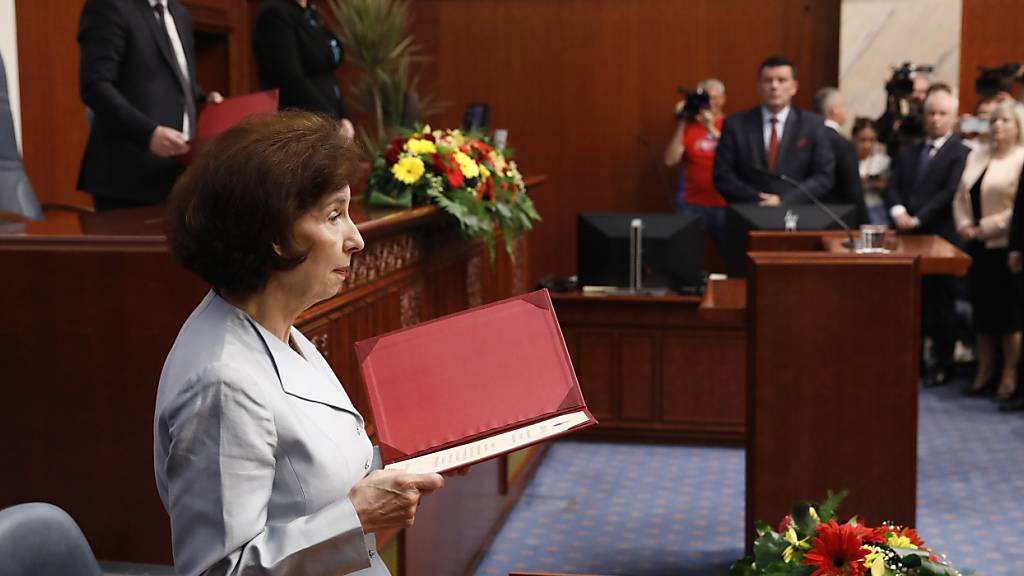 Nordmazedoniens Präsidentin verwendet bei Amtseid alten Landesnamen