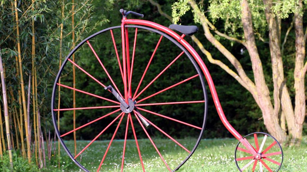 penny-farthing-1418149_1920
