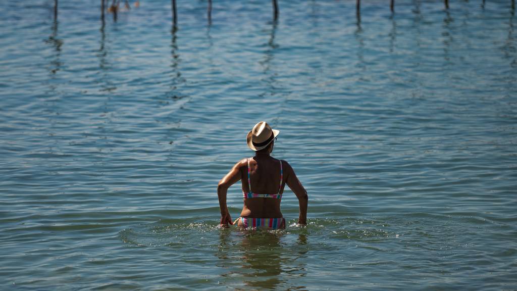 «Gesunden Menschenverstand mitnehmen»: So musst du dich beim Schwimmen verhalten