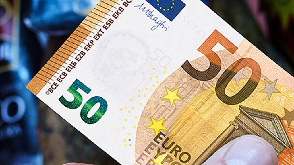 Die neue Euro-Fünfzigernote ist in Frankfurt vorgestellt worden. Zahlen kann man damit erst ab Frühjahr 2017.