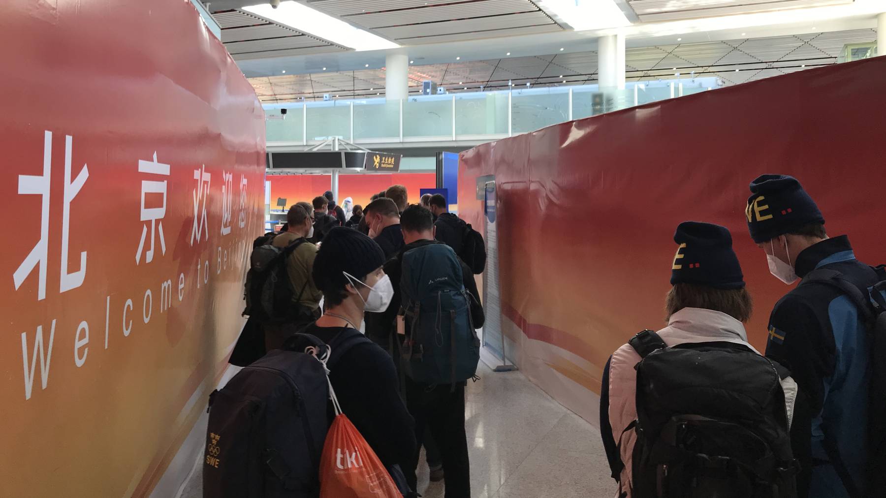 Auch vor dem Coronatest heisst es: warten.