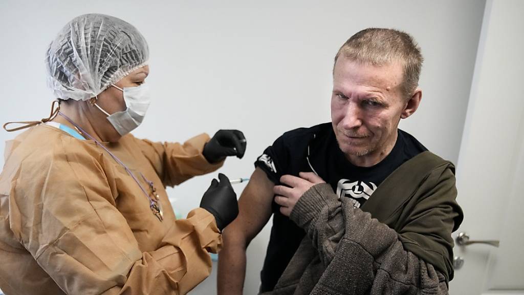Russland will Ärzten weiter Pandemie-Prämien zahlen