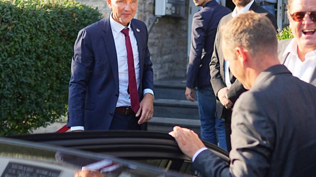 dpatopbilder - Björn Höcke kommt zur AfD-Wahlparty in Erfurt. Foto: Michael Kappeler/dpa