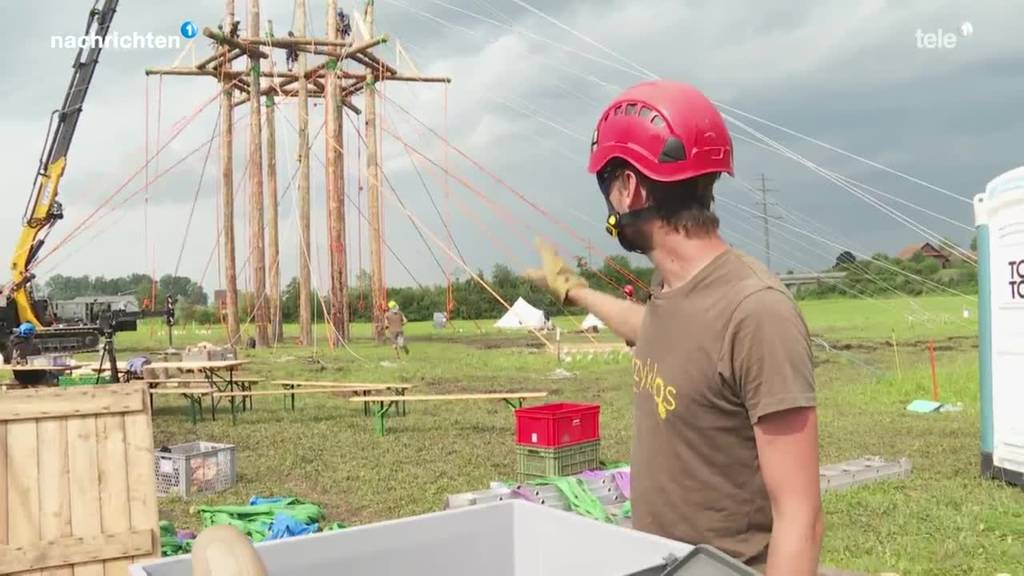 20-Meter-Turm des Kantonslagers wird abgebaut