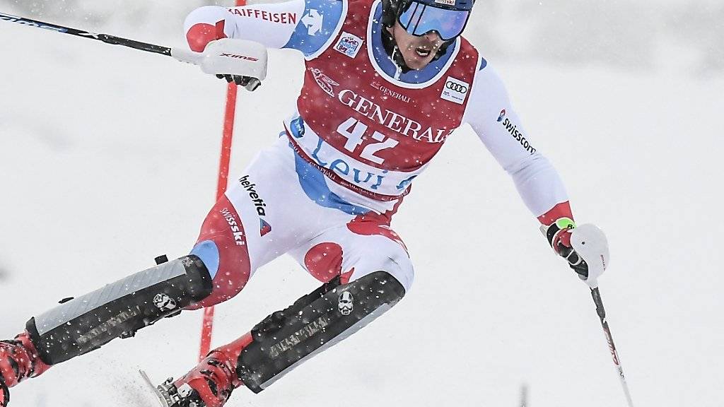 Marc Rochat überzeugt im Europacup-Slalom gleich zweimal mit der Bestzeit.