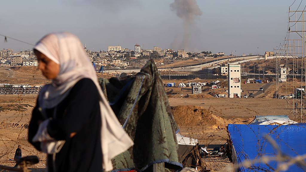 ARCHIV - Israelische Truppen sind offenbar tiefer in die Stadt Rafah im Süden des Gazastreifens vorgedrungen. Foto: Ramez Habboub/AP/dpa