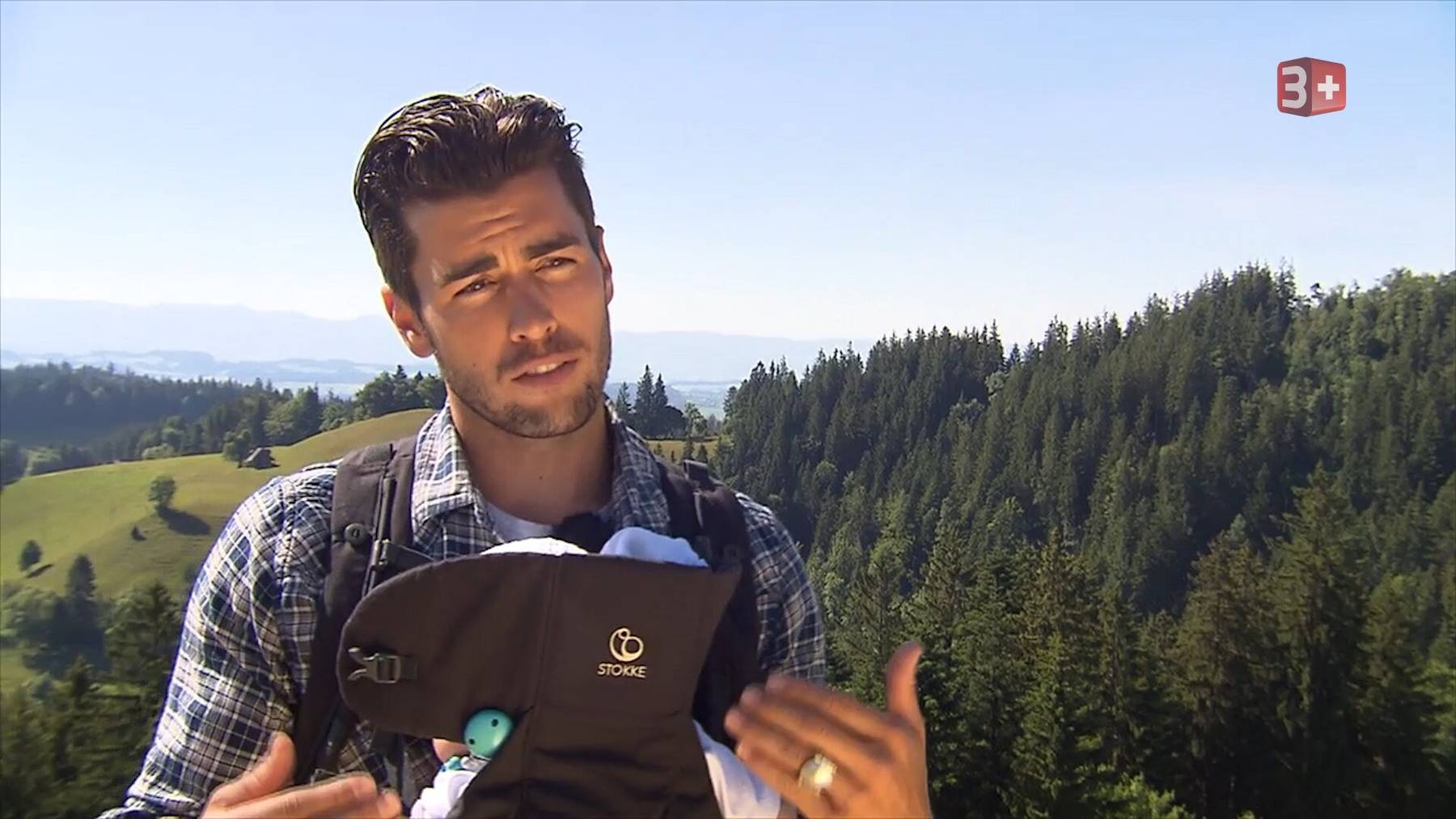 Rafael Beutl mit dem kleinen Louie.