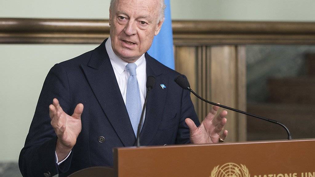 Der UNO-Sondergesandte für Syrien, Staffan de Mistura, vor den Medien in Genf