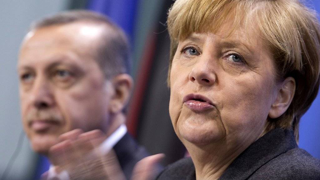 Bundeskanzlerin Merkel sieht «derzeit keinen weiteren Gesprächsbedarf», liess sie über ihre Sprecherin mitteilen.
