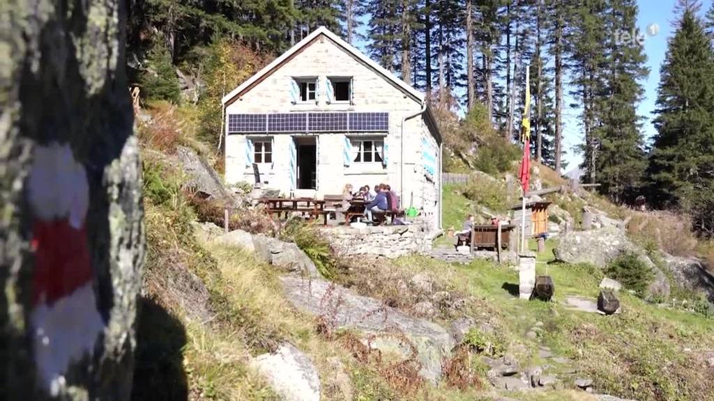 Aufräumen zum Saisonende - Berghütten gehen in die Winterpause