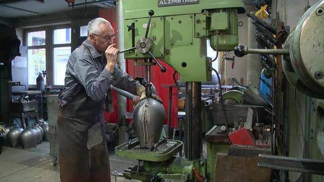 Traditionelle Berufe: Der Glockenschmied