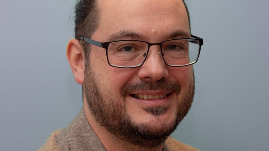 Rolf Heimlinger ist seit elf Jahren selbständiger Zahnarzt.