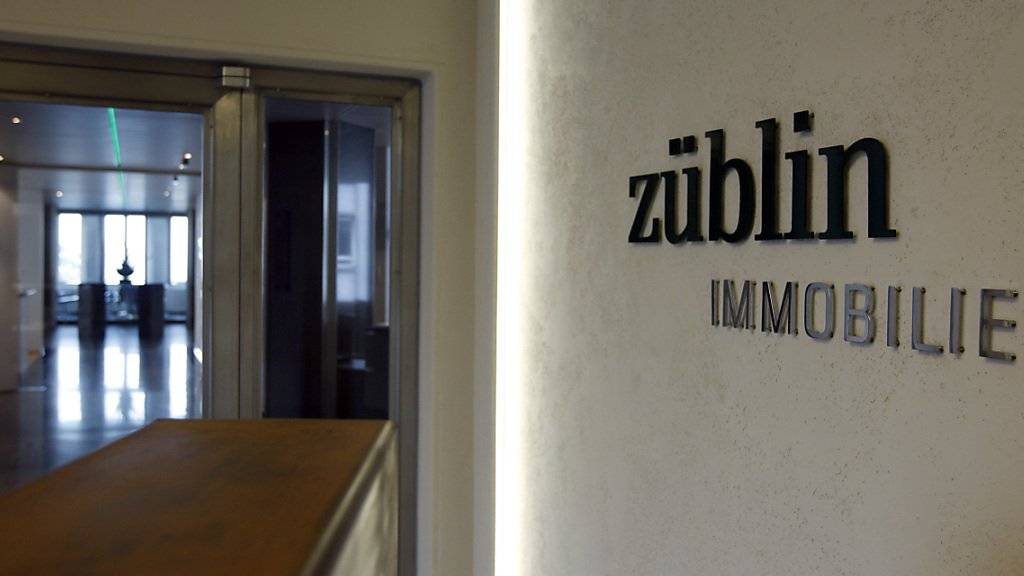 Das Immobilienunternehmen Züblin verzeichnet im abgelaufenen Geschäftsjahr höhere Mieterträge. Wegen Einmaleffekten resultierte dennoch ein Verlust von gut 29 Millionen Franken. (Archiv)