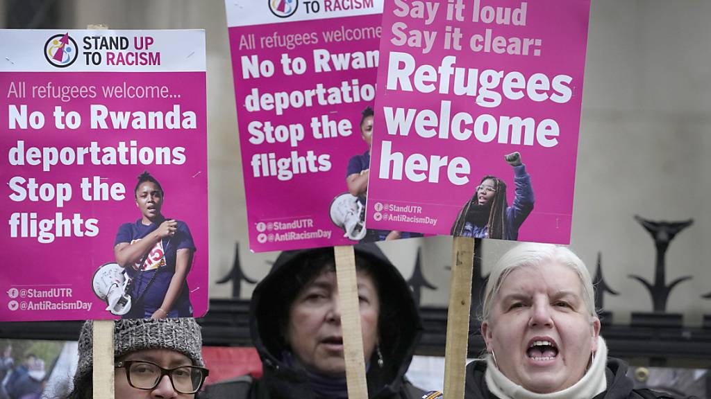 Grossbritannien darf Asylsuchende nicht direkt nach Ruanda abschieben