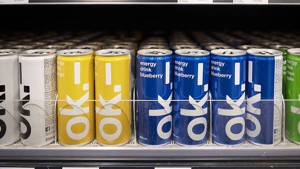 Valora führt auf seinen Eigenmarken den Nutri-Score ein: ok.- Energydrinks von Valora (Archivbild).