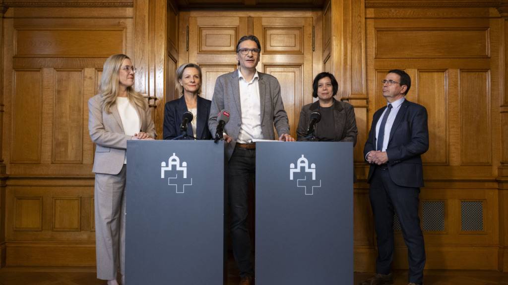 «Herr Bundesrat, das ist nicht einfach ein Nebenschauplatz.»: Mit einem Vorstoss forderten fünf Nationalrätinnen und Nationalräte mehr Ambitionen für den KI-Gipfel 2027.