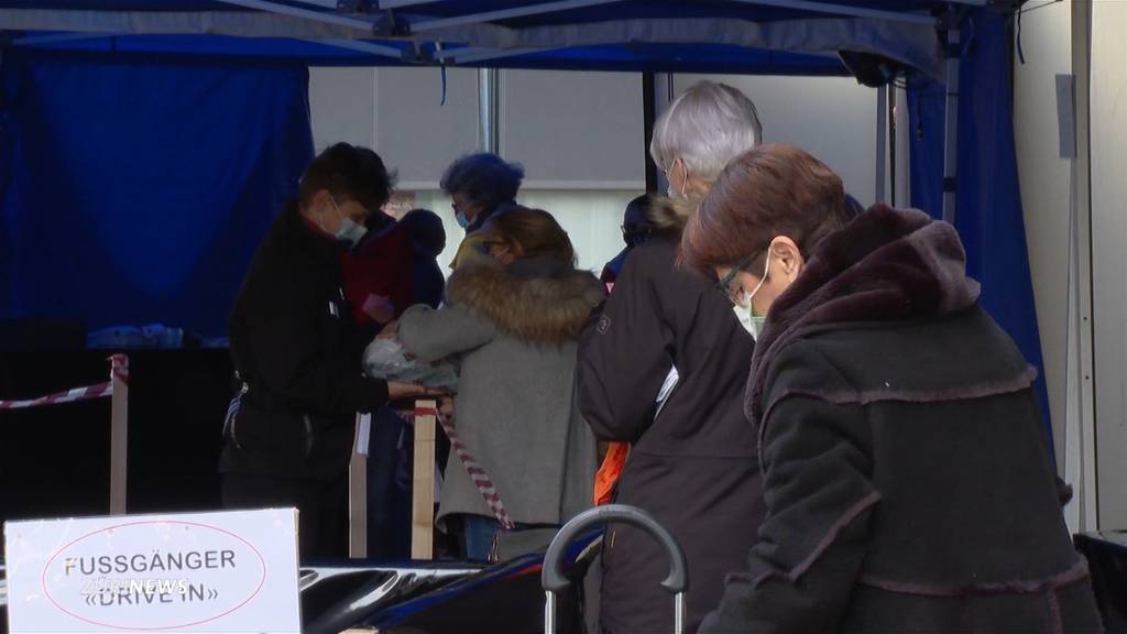 «Fussgänger-Drive-in»: Metzgerei in Uster löst Weihnachts-Ansturm coronakonform