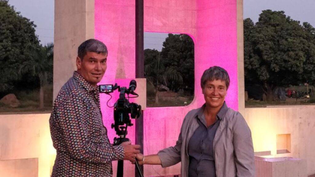 Die Regisseurin Karin Bucher und ihr Kollege Thomas Karrer stehen hinter dem Spielfilm «Kraft der Utopie - Leben mit Le Corbusier in Chandigarh». Fasziniert sind sie von der Idee der Gartenstadt, die Le Corbusier in seiner Planstadt in Indien umgesetzt hat.