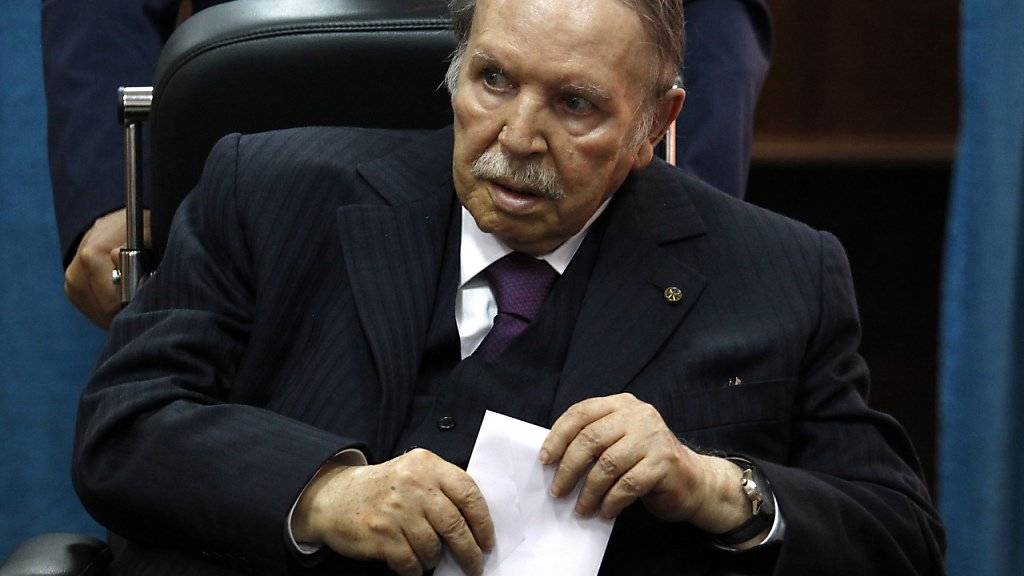 Der algerische Langzeitpräsident Abdelaziz Bouteflika tritt trotz seiner schwer angeschlagenen Gesundheit erneut zur Wiederwahl an. (Archivbild)