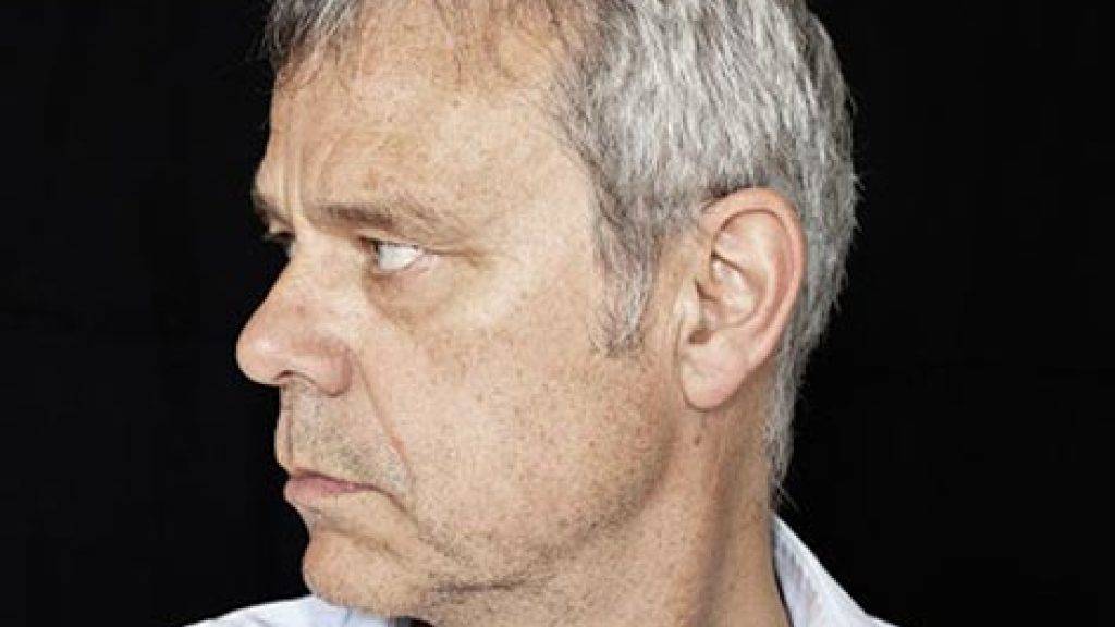 Nach 2007 versucht der gebürtige Glarner Autor Dieter Zwicky (58) heuer zum zweiten Mal sein Glück im Wettlesen um den Bachmannpreis. (Pressebild ORF)