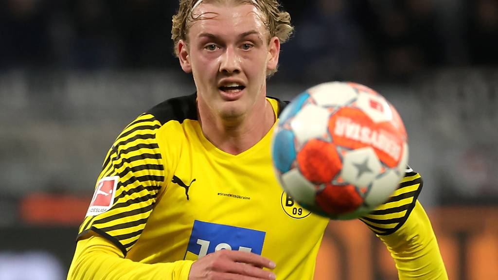 Julian Brandt sicherte Borussia Dortmund mit zwei Toren den Sieg gegen Stuttgart