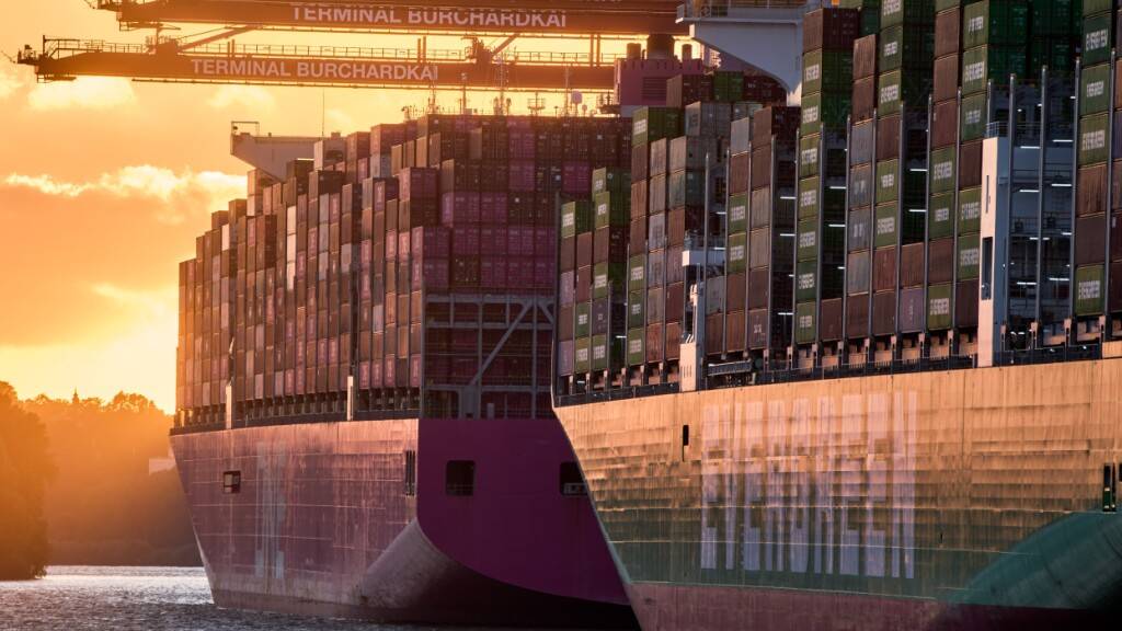 Deutsche Exporte klettern im Juni auf neuen Rekord