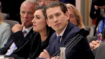 Österreichisches Parlament setzt Regierung von Kanzler Kurz ab