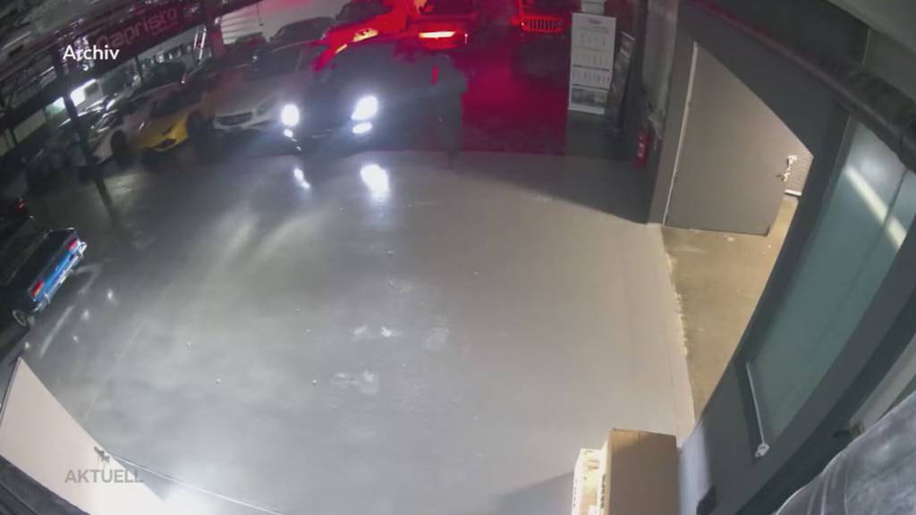Rechtsgrundlage fehlt: Luxusauto-Diebe im Aargau mit automatischer Fahrzeugfahndung suchen?