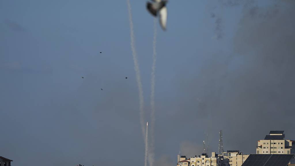 In den vergangenen Tagen seien bereits mehr als 250 000 Menschen innerhalb des Gaza-Streifens geflohen, so Zahlen der UN. Foto: Hatem Moussa/AP/dpa