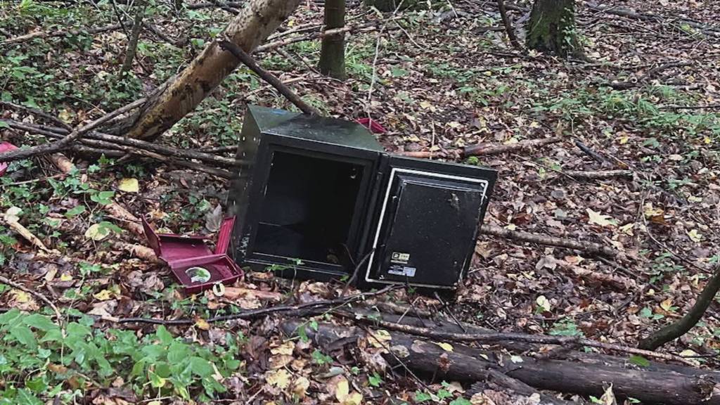 Rätselhafter Fund: In Rheinfelden entdeckt eine Passantin einen geknackten Tresor