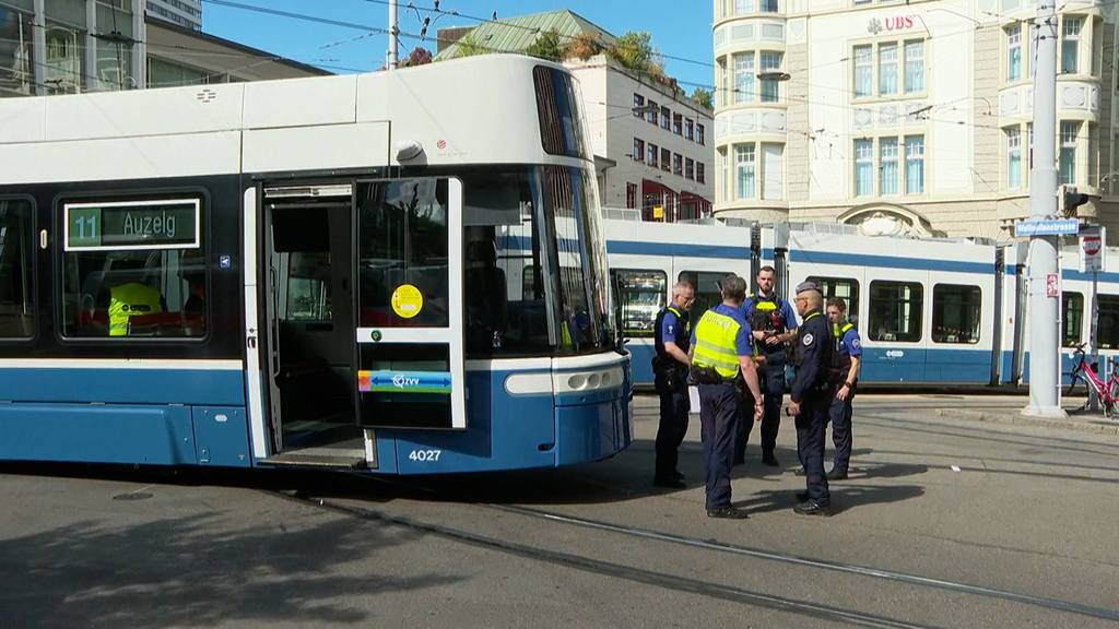 Zwei Trams kollidieren in Zürich Oerlikon