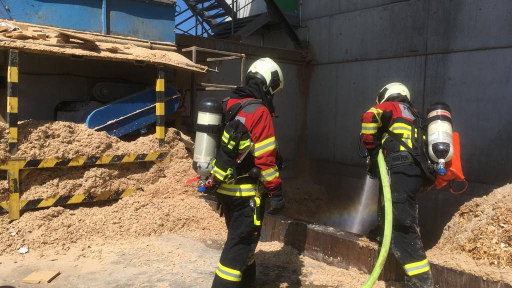 Schwelbrand bei Firma Pavatex in Cham