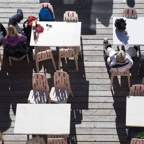 Graubünden plant, ab Freitag alle Restaurants zu schliessen
