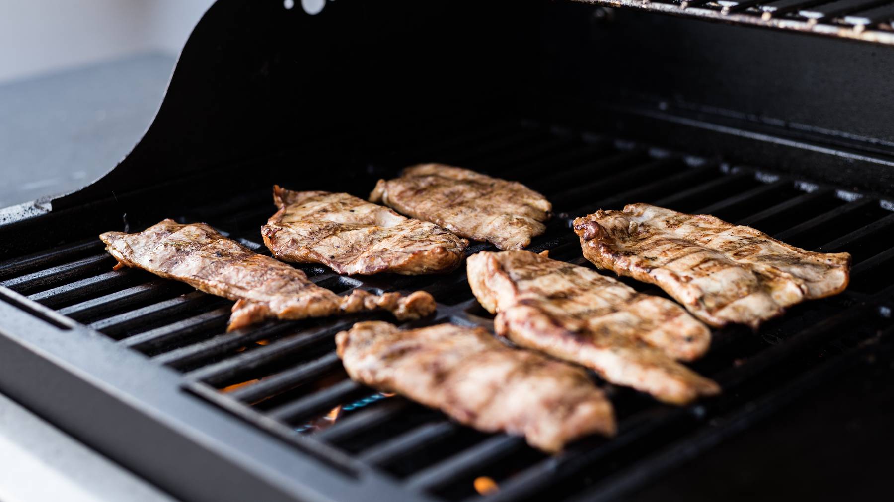 Nur Holzkohle sorgt für einen echten Grillgeschmack