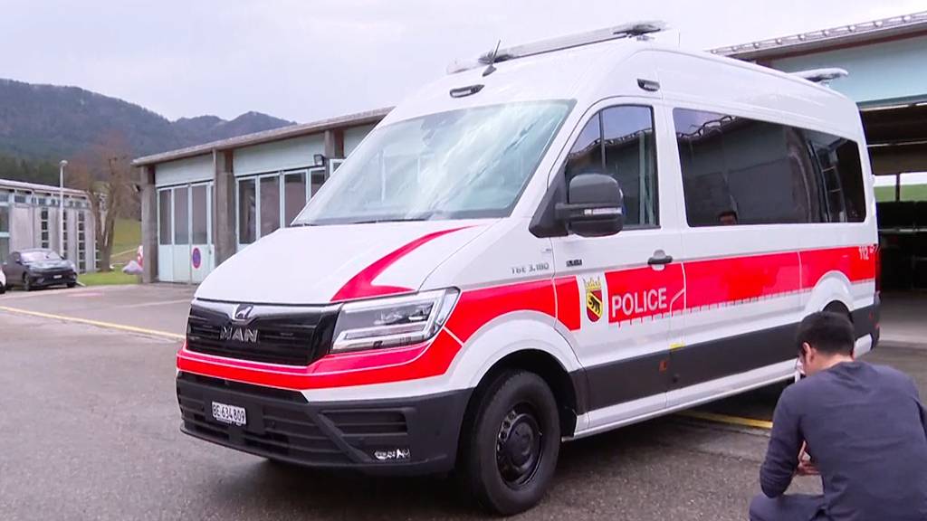 So sehen die neuen mobilen Polizeiposten im Berner Jura aus