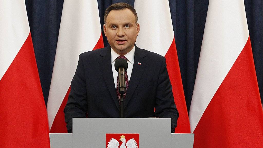 Polens Präsident Duda will das umstrittene Holocaust-Gesetz unterschreiben. (Archiv)