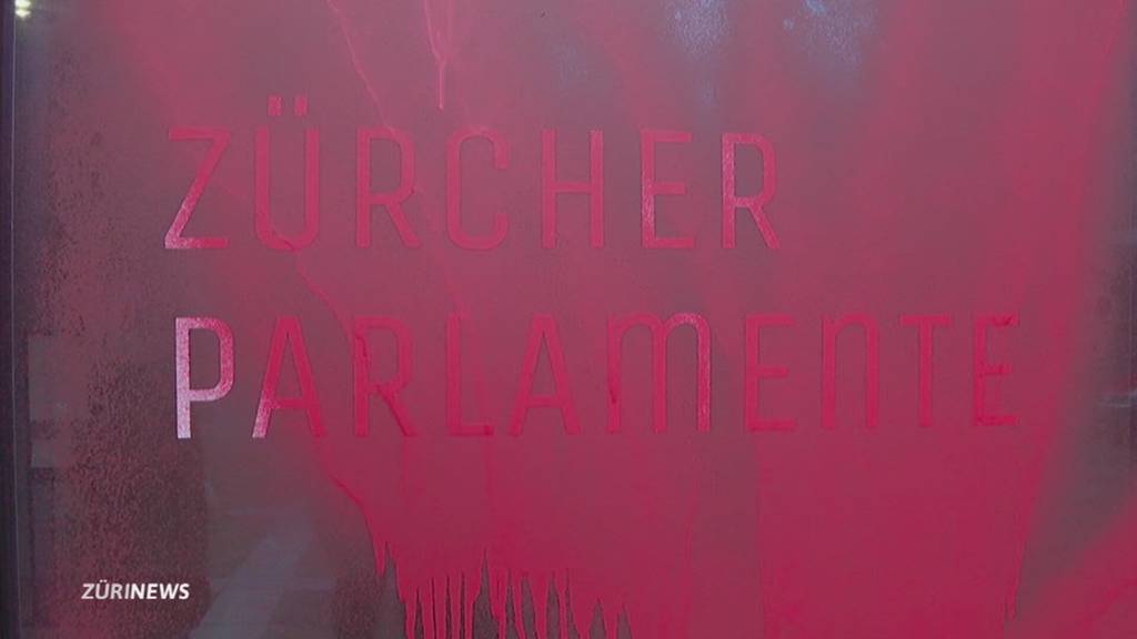 Farbangriff auf Bullingerkirche – Schriftzug „Eure Politik tötet“ sorgt für Aufsehen