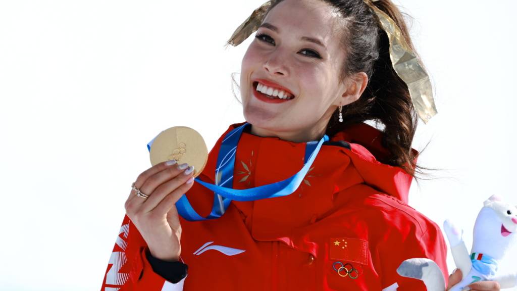 Perfekter Abschluss für Freestyle-Skistar Eileen Gu