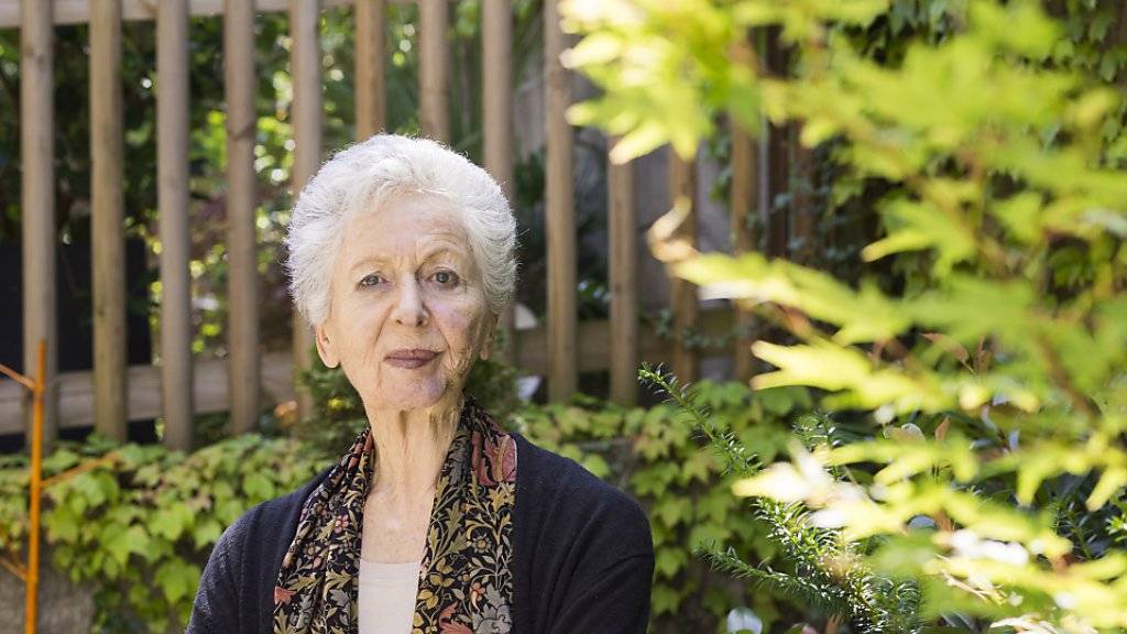 Die Schriftstellerin Maja Beutler wird heute 80. Seit ihr Mann gestorben ist, feiert sie ihren Geburtstag aber nicht mehr.