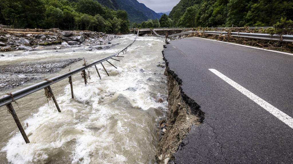 Graubünden bessert nach massiven Unwettern 2024 Gefahrenkarte nach